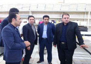 بازدید فرماندار بافق از یک واحد تولیدی شیرینی این شهرستان