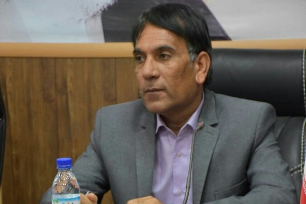 باید جهت مسدود شدن ورود فاضلاب به دریا در گناوه اقدام جدی کنند