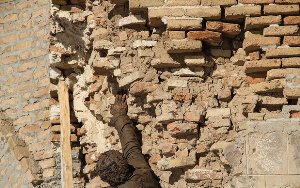 تخریب اشیای تاریخی در ایذه توسط نگهبان/شخص خاطی تحت تعقیب است
