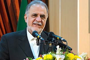 صدور مجوز برای واردات ماشین‌آلات کافی نیست