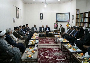 بسیاری از خواسته های مردم از مسئولین احتیاج به بودجه ندارد
