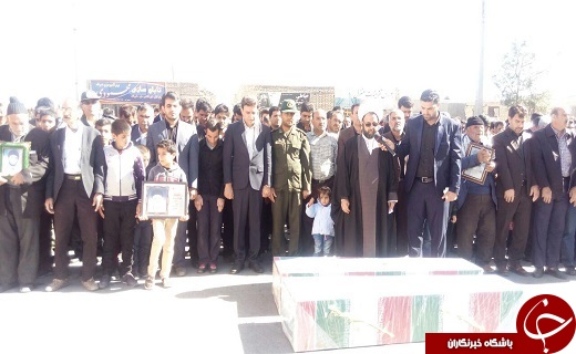 مراسم تشیع وخاکسپاری دوشهید گمنام در شهرستان خاتم + تصویر
