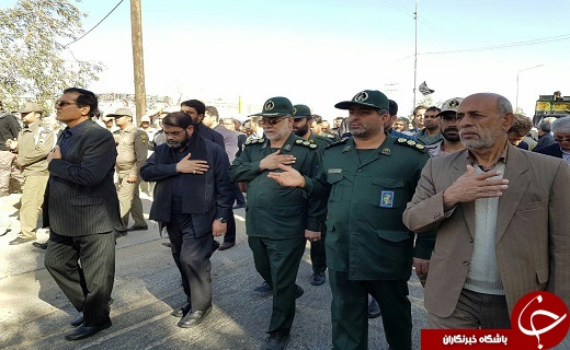 تشییع وخاکسپاری پیکر ۲ شهید گمنام در زاهدان+تصاویر