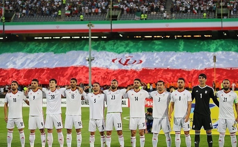 جزئیاتی از پیراهن&zwnj;های تیم ملی فوتبال ایران در جام جهانی ۲۰۱۸