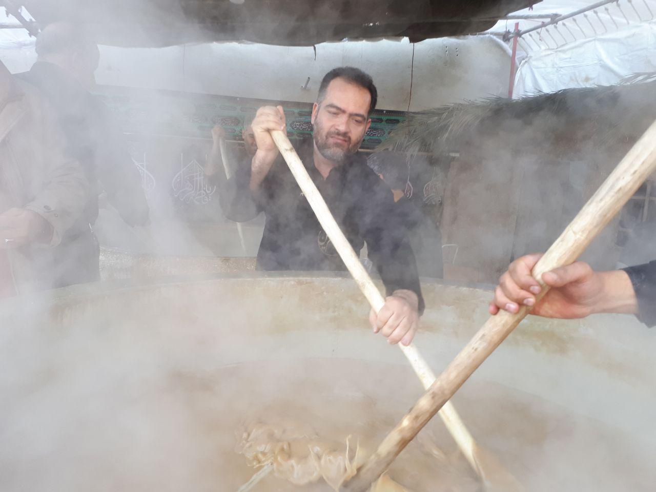 سمنو پزون بزرگ در شرق تهران
