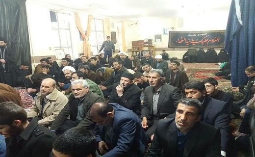 طلاب و روحانیون زندگی حضرت زهرا (س) را به نسل معرفی کنند