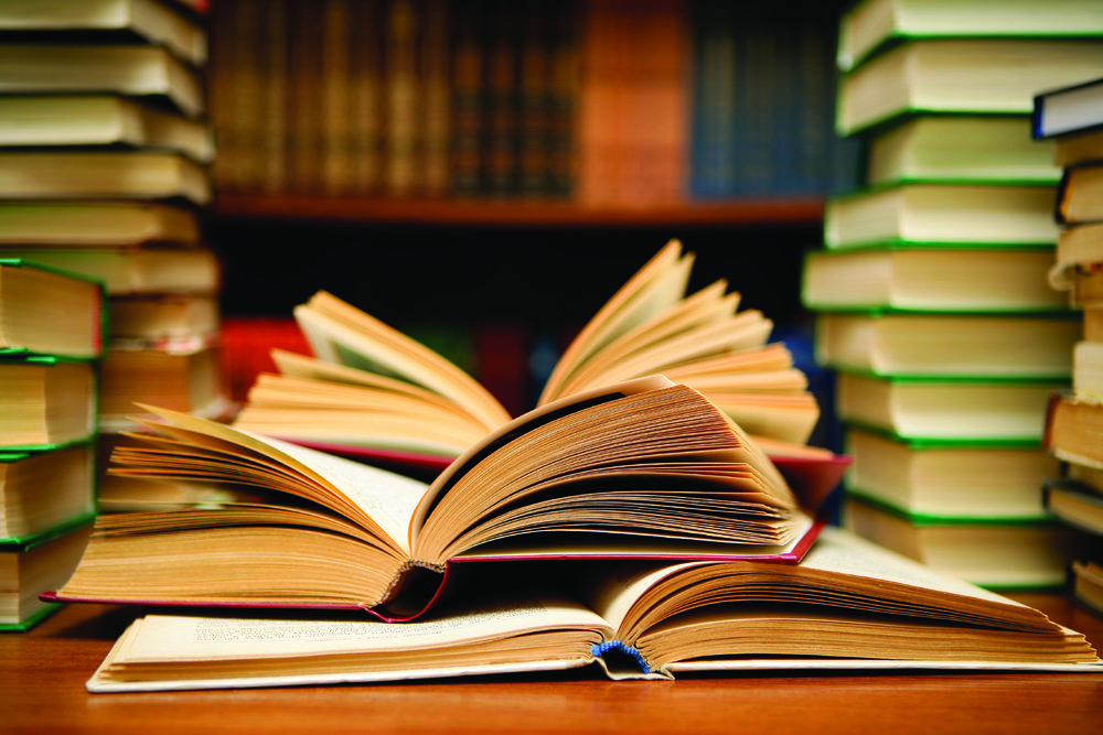 کتاب و کتابخوانی زیربنای توسعه فرهنگی کشور+ اینفوگرافیک