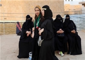 انتقاد جامعه بین‌المللی از ریاض به خاطر نقض حقوق زنان در یمن و عربستان