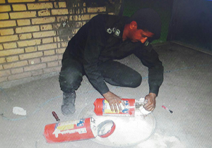 مواد مخدر جاساز شده درکپسول آتش نشانی لو رفت