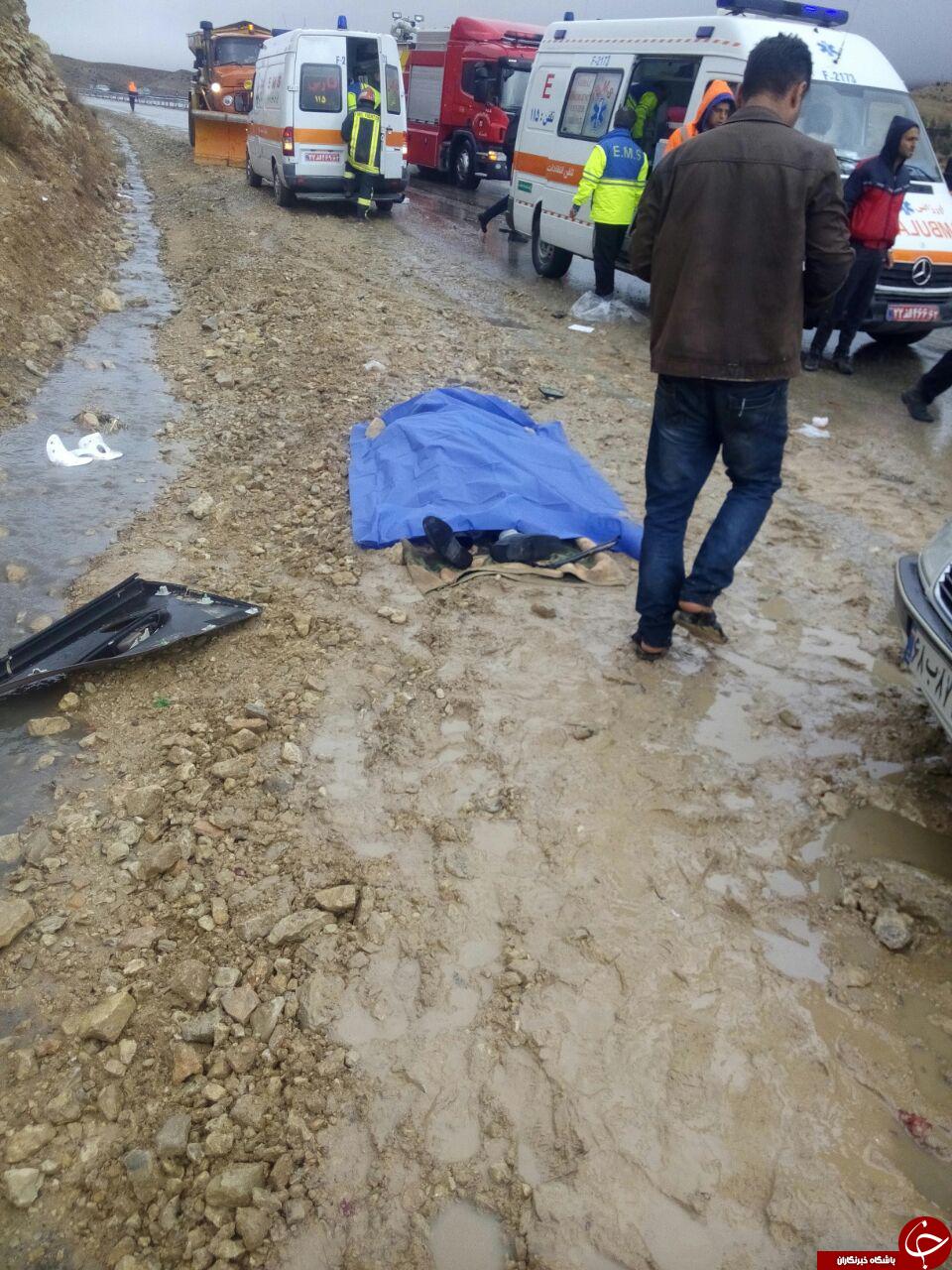 تصاویری از تصادف زنجیره ای مرگبار در شیراز