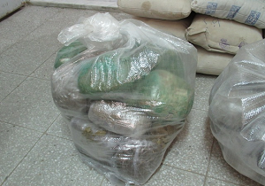 کولبر‌ها با ۱۱۴ کیلوگرم تریاک زمین گیر شدند