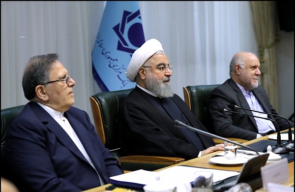 پنجاه و هفتمین مجمع سالیانه بانک مرکزی با حضور روحانی برگزار شد