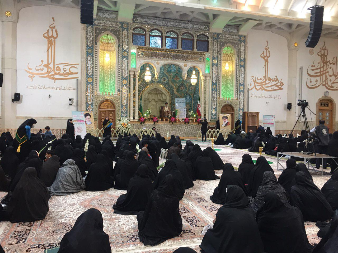 پنجمین جشنواره اسوه های صبر و استقامت درحرم مطهر حضرت معصومه برگزار گردید
