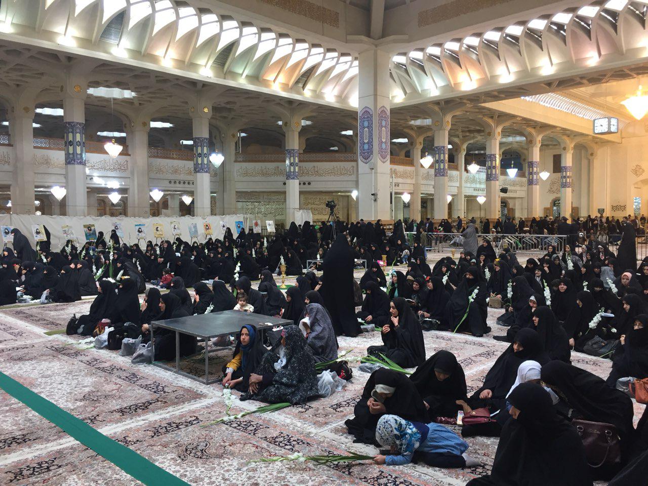 پنجمین جشنواره اسوه های صبر و استقامت درحرم مطهر حضرت معصومه برگزار گردید