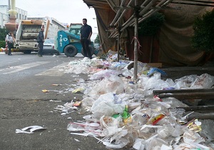 زباله های مناطق قدیمی شهر کرمانشاه دردسر ساز شد