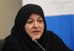 فقر زنان در ایران غیرقابل قیاس با مردان است
