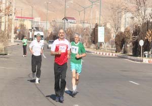 دو نشان برای پیشکسوتان دونده استان همدان در رقابتهای ملی