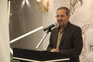 دشمنان انقلاب برنامه‌های بسیاری برای تخریب جوانان دارند