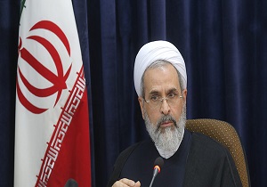 تقدیر و تشکر پاپ فرانسیس از آیت الله اعرافی