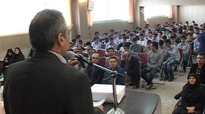 تجلیل از دانش آموزان گیلانی برتر جشنواره جوان خوارزمی در رشت