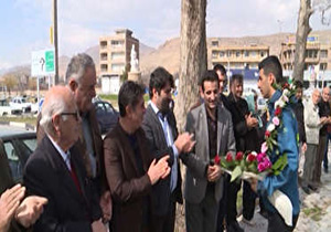 بازگشت نایب قهرمان مسابقات کوهنوردی با اسکی آسیا به مهاباد