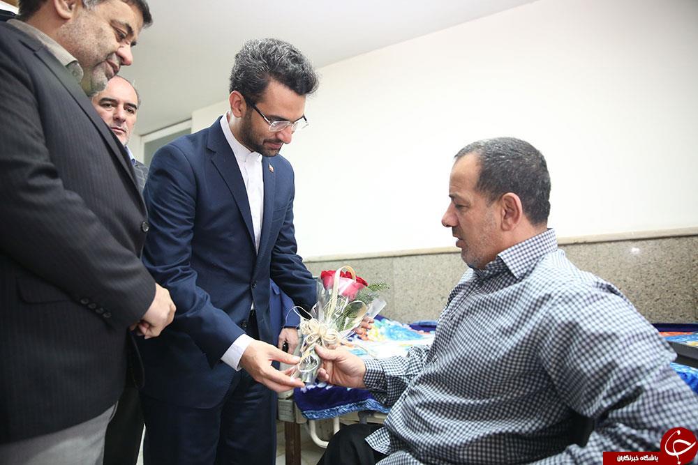 عیادت وزیر ارتباطات و فناوری اطلاعات از جانبازان سرافراز / کاشت نهال به یاد غیورمردان جنگ تحمیلی +تصاویر