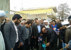 به یاد شهید مدافع وطن در نهاوند درخت کاشته شد