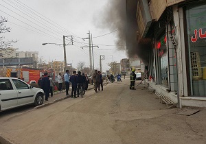 آتش سوزی مغازه مصالح فروشی در قزوین