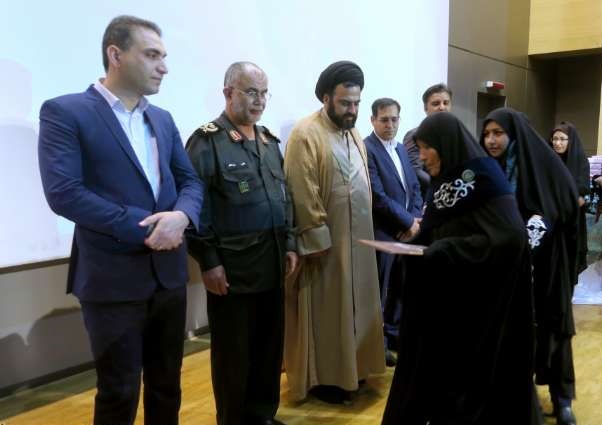 زنان نقش مهمی در صیانت از نظام اسلامی دارند