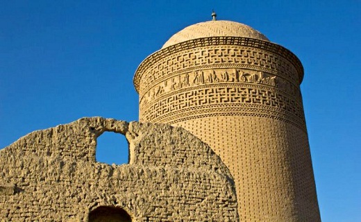 بقعه&zwnj; ی پیر علمدار دامغان شگفتی معماری در استان سمنان + تصاویر