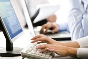 خطرات جدی کار با کامپیوتر