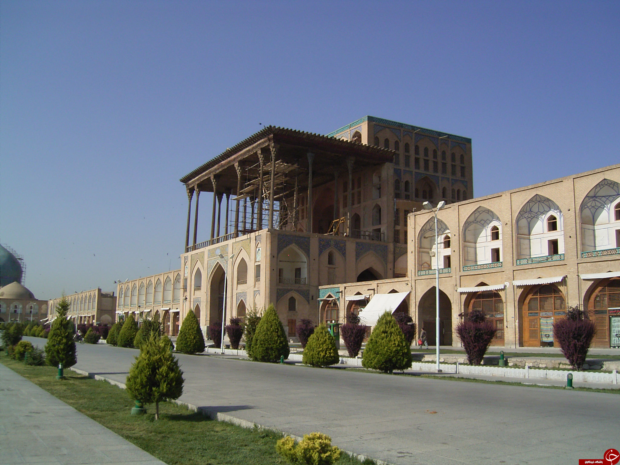 نوروز در اصفهان؛ از سی و سه پل تا منارجنبان +نقشه و تصاویر