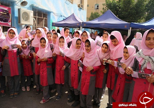 برگزاری مراسم نمادین جشن نیکوکاری در دبستان معرفت اهواز