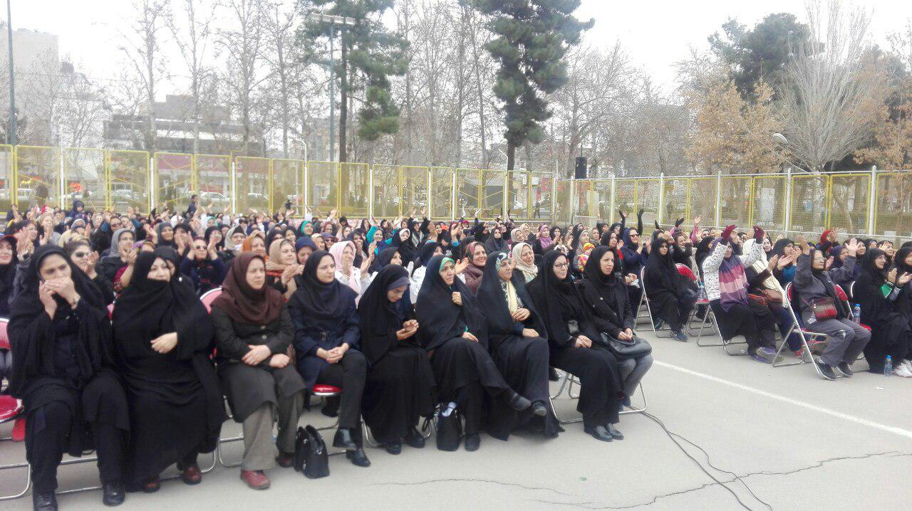 وضعیت مشارکت سیاسی زنان در کشور نامطلوب است