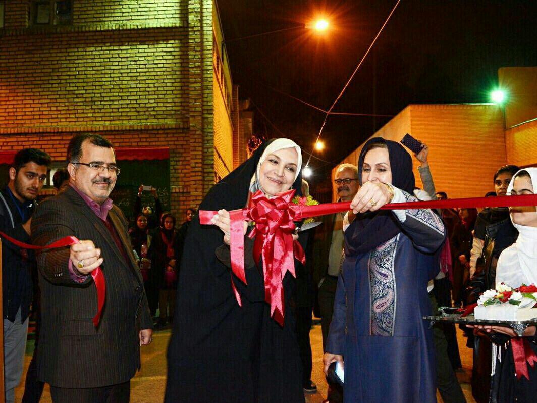 گشایش بازارچه&zwnj;ی نوروزی آجیل و شیرینی همدم