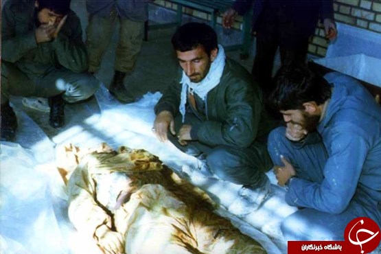 ماجرای ملاقات «حاج همت» با «حاج قاسم» لحظاتی قبل از شهادت ماجرای ملاقات «حاج همت» با «حاج قاسم» لحظاتی قبل از شهادت