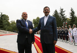 برخورد خشن پلیس آمریکا با زن بی&zwnj;خانمان/ عواقب بنگاهداری بانک&zwnj;ها برای اقتصاد/ ورود سپاه به حوزه مبارزه با قاچاق کالا/ اعتراض مردم انگلیس به سفر ولیعهد عربستان به کشورشان + فیلم