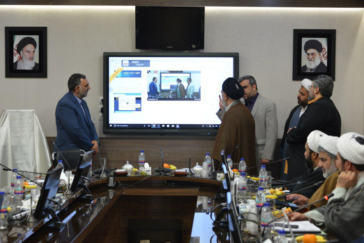 رونمایی از تلویزیون اینترنتی حوزه علمیه خراسان
