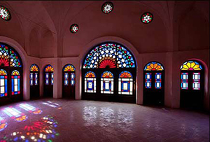 رونمایی از کتاب تاریخ عکاسی استرآباد