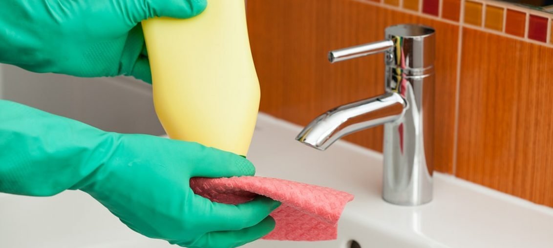 چگونه با خانه تکانی وسواسی خداحافظی کنیم؟