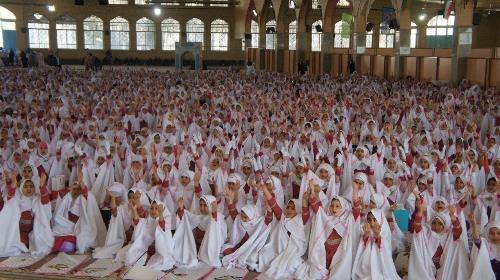 برگزاری جشن تکلیف هزار و ۳۰۰ دانش آموز در یاسوج