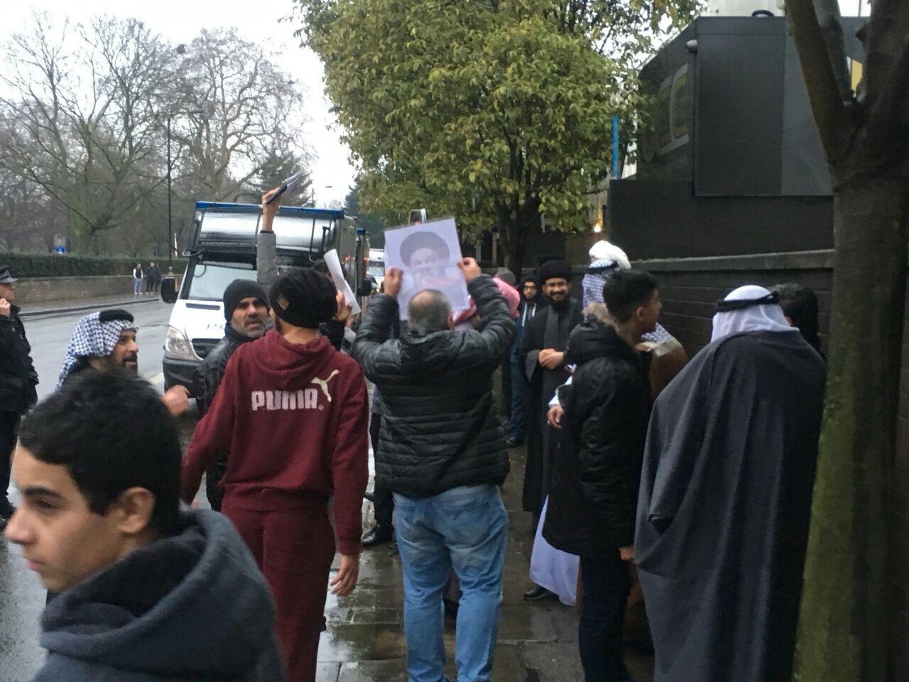 حمله به سفارت ایران در لندن همزمان با حضور ولیعهد سعودی در انگلیس+ عکس و فیلم