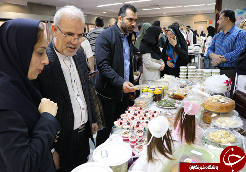 جمع آوری کمک ۲۲۰ میلیون ریالی در جشنواره غذای خانگی و گل + تصاویر