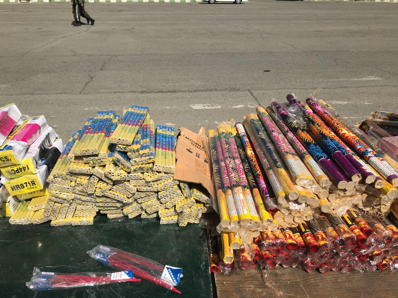 کشف و ضبط 17 تن انواع مواد محترقه قاچاق + عکس
