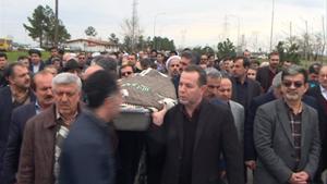تشییع پیکر میر جعفرابریشم چیان خیر دانشگاه ساز گیلانی