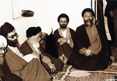 درباره نامه رضایی به کروبی(۳): آیت&zwnj;الله خامنه&zwnj;ای؛ طرفدار مرجعیت آیت&zwnj;الله حکیم یا تبلیغ تقلید از امام خمینی؟