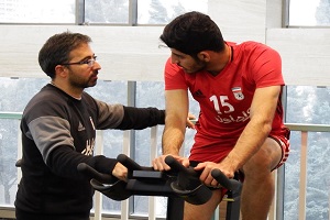 ترابی: کادر تیم ملی شبانه روز آماده کمک به بازیکنان هستند/ برای حذف شدن به روسیه نمی‌رویم