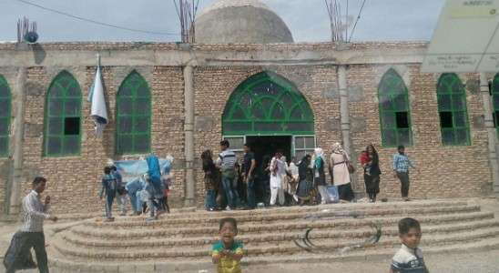 رود آقایان به این زیارتگاه ممنوع، حتی نوزادان پسر!