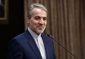 شوخی جالب وزیر بهداشت هنگام عیادت از یک زن سالمند/ وقتی نوبخت شرمنده صداوسیما شد/ عذرخواهی شهردار ارومیه برای تخریب خانه دو کودک مبتلا به سندروم داون/ ادعای عجیب عضو ارشد فرقه شیرازی + فیلم