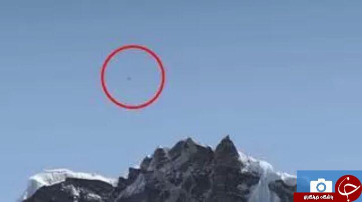 مشاهده  یک شی پرنده مرموز  بر فراز  کوه اورست! فیلم